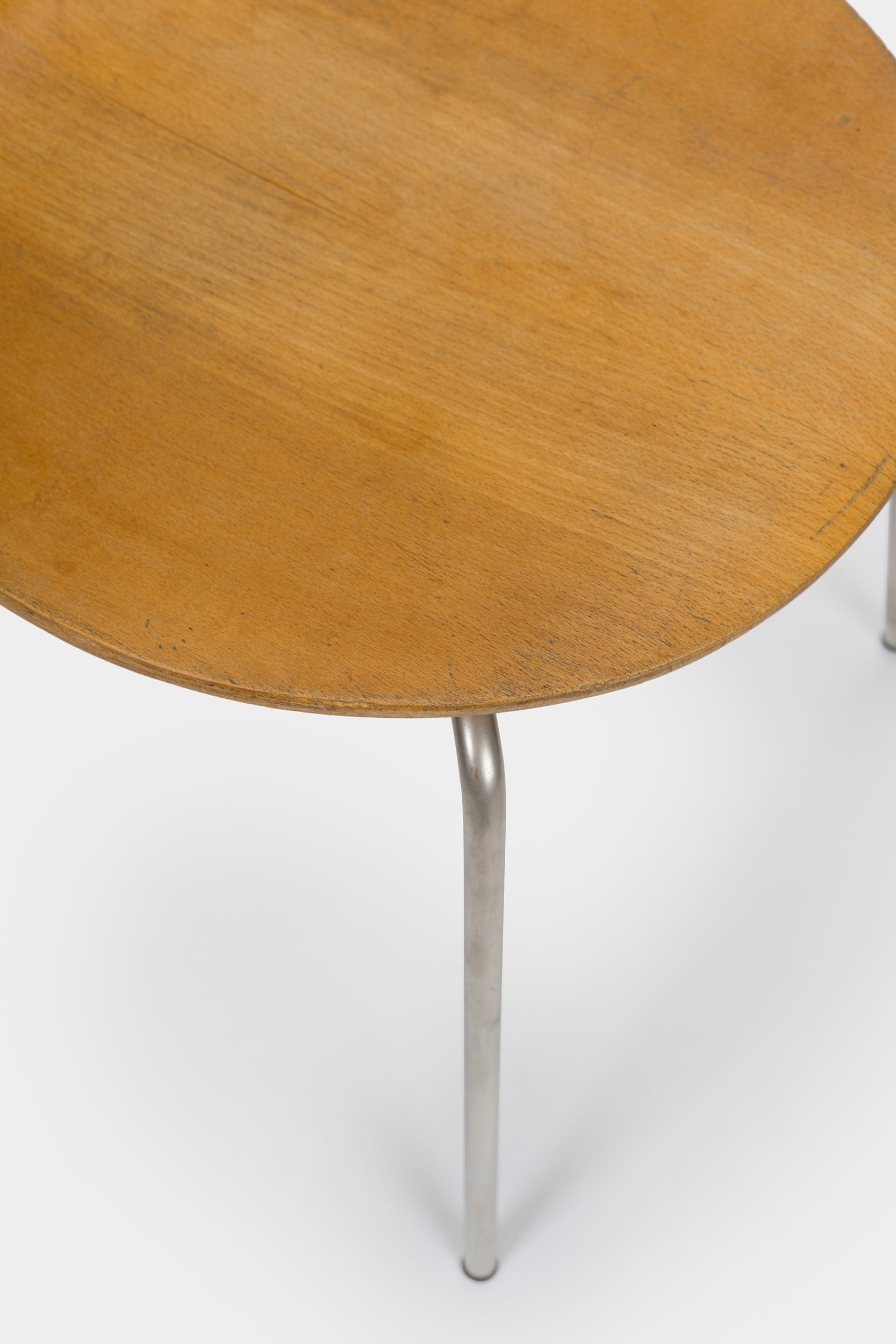 Arne Jacobsen, MUNKEGAARD ​​School Desk and Chair 3105, Denmark, 50s