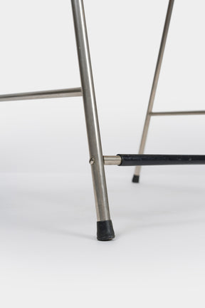 Arne Jacobsen, MUNKEGAARD ​​School Desk and Chair 3105, Denmark, 50s