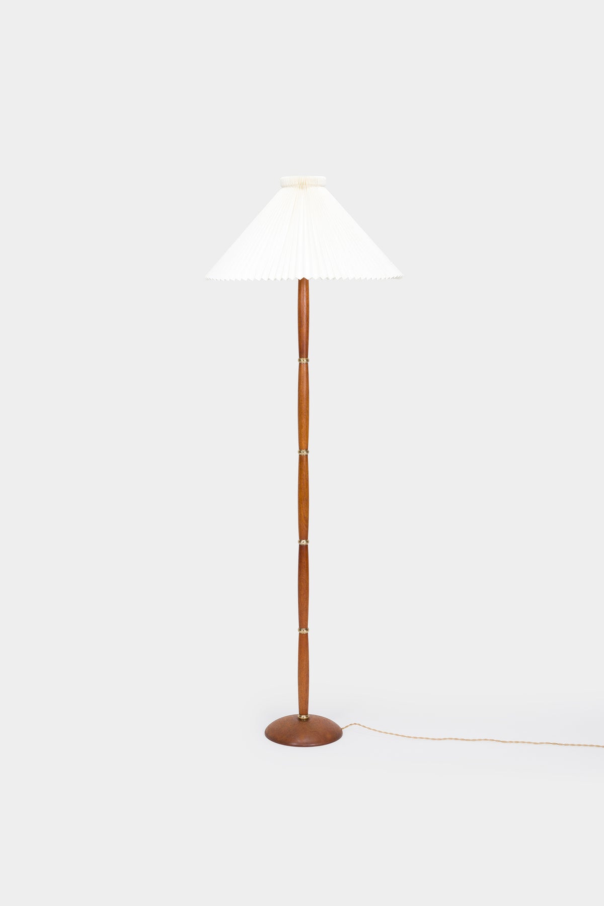 Dänische Teak Stehlampe, Le Klint 40er