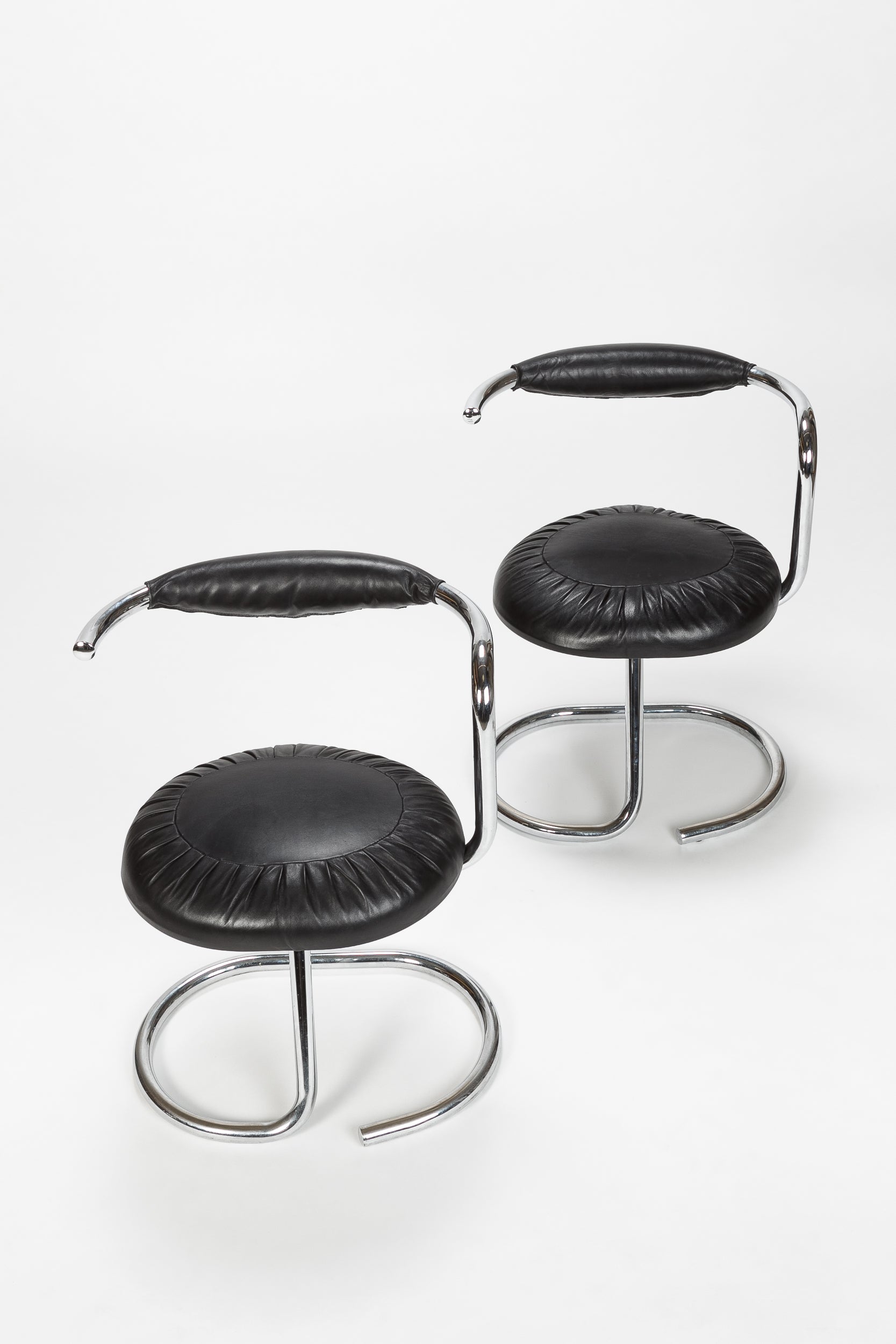 Pair Giotto Stoppino Cobra Chairs, 70s