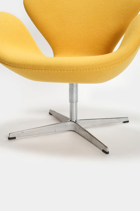 Arne Jacobsen Swan Chair, Fritz Hansen, 60er