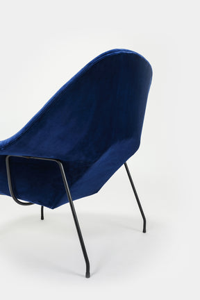 Eero Saarinen Womb Chair Knoll International 50er