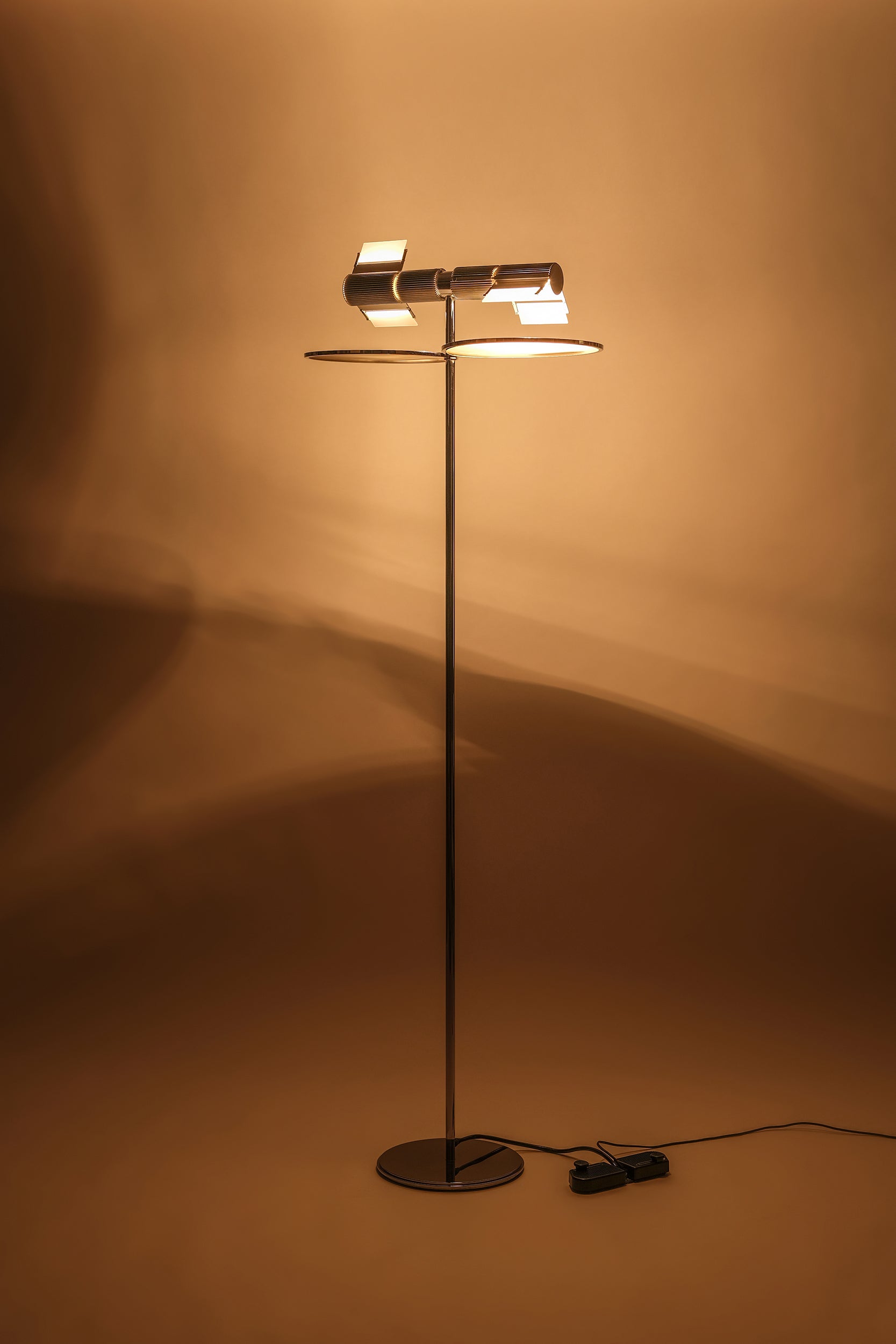 Swiss Lamps International Stehlampe, Frauenknecht, 70er