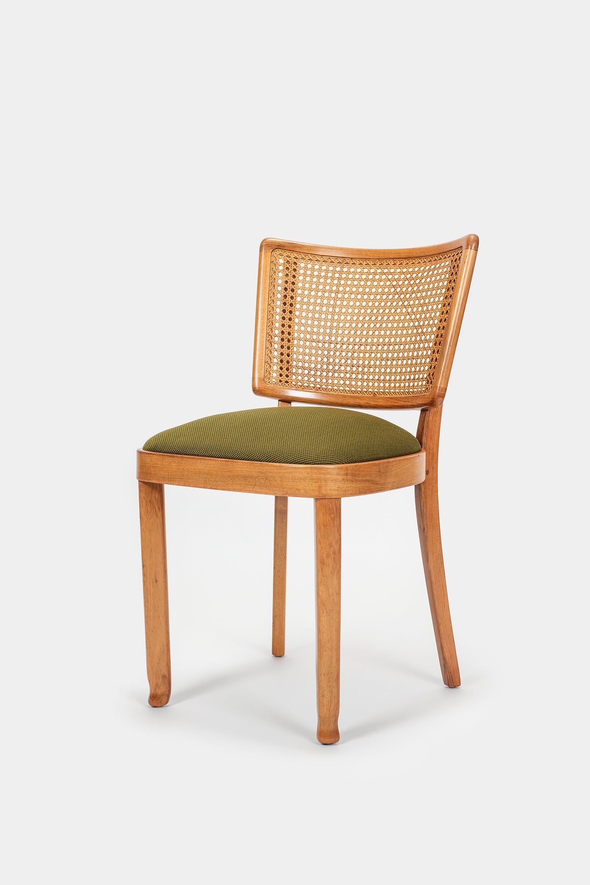 Max Ernst Haefeli and Ernst Kadler for Horgen Glarus, Walnut Chair,  40s