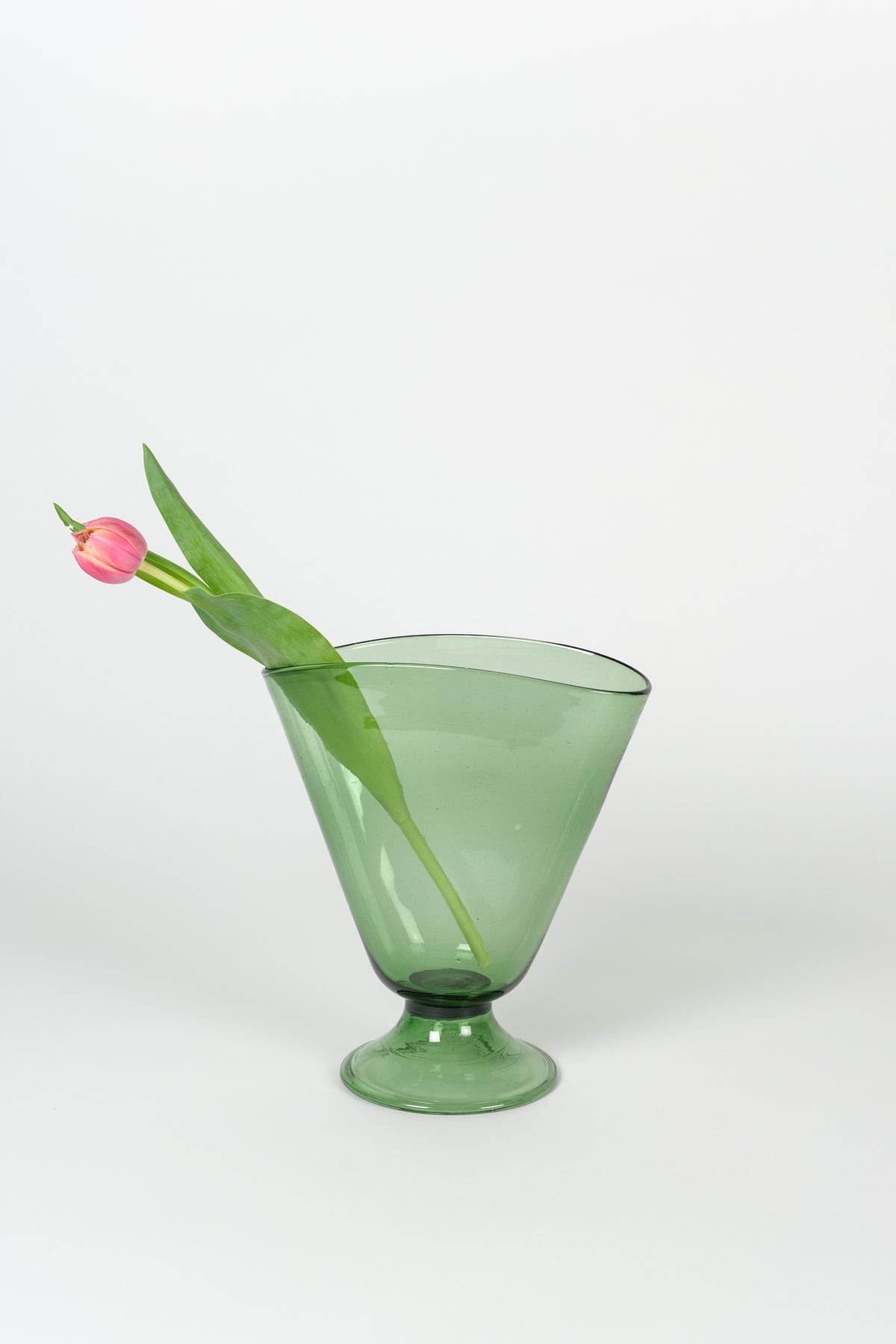 Italian Vetro Verde Empoli Vase, 40s