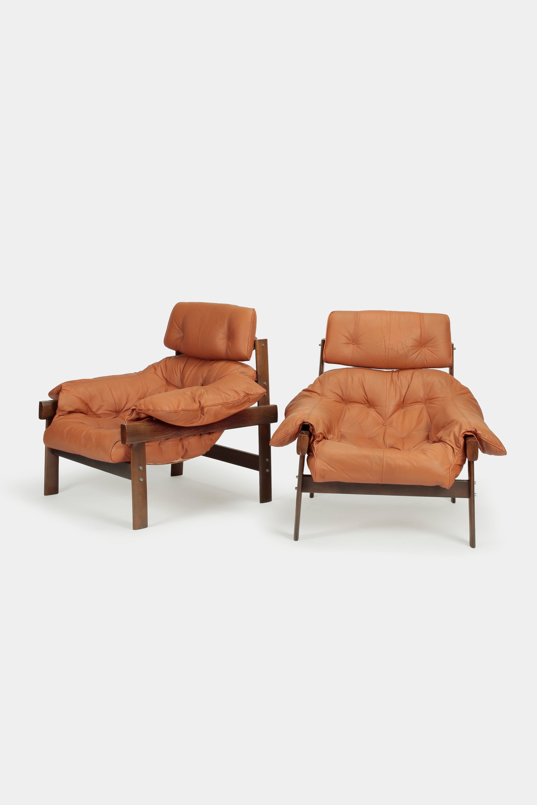 A pair of Parcival Lafer Lounge Chairs 60'
