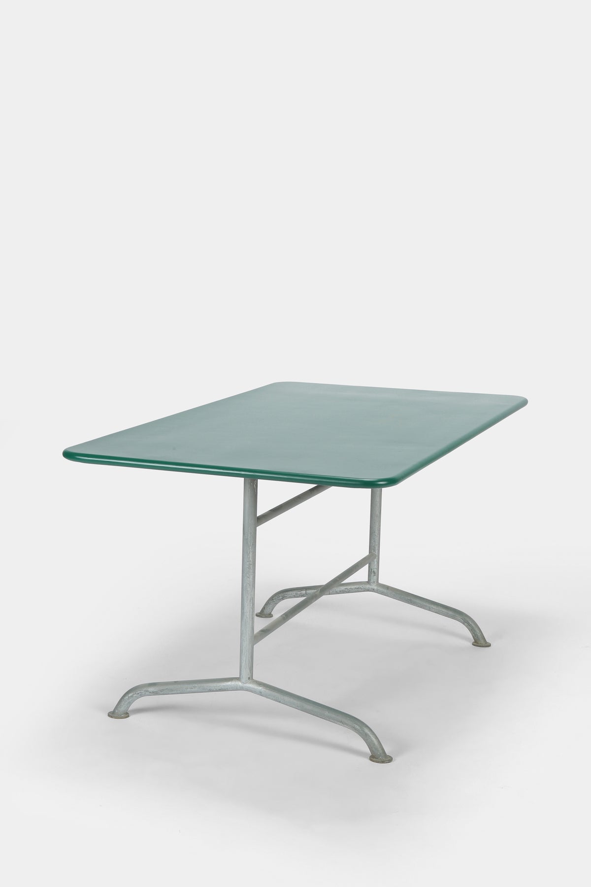 Embru garden table factory design 30er