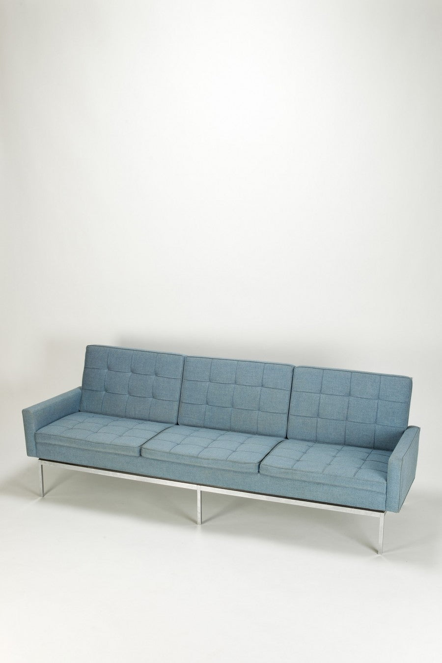 Florence Knoll Sofa Model 67A von Florence Knoll