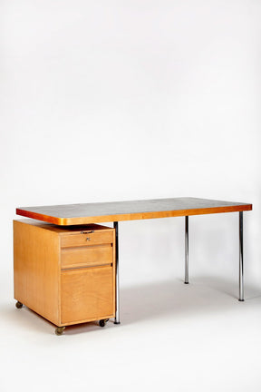 Wohnbedarf Breuer Schreibtisch von Marcel Breuer