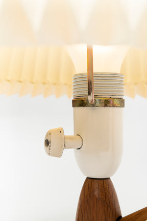 Le Klint scissors wall lamp Erik Hansen Teak 50s